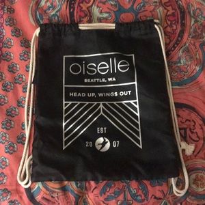 Oiselle Spike Bag 🏃🏼‍♀️
